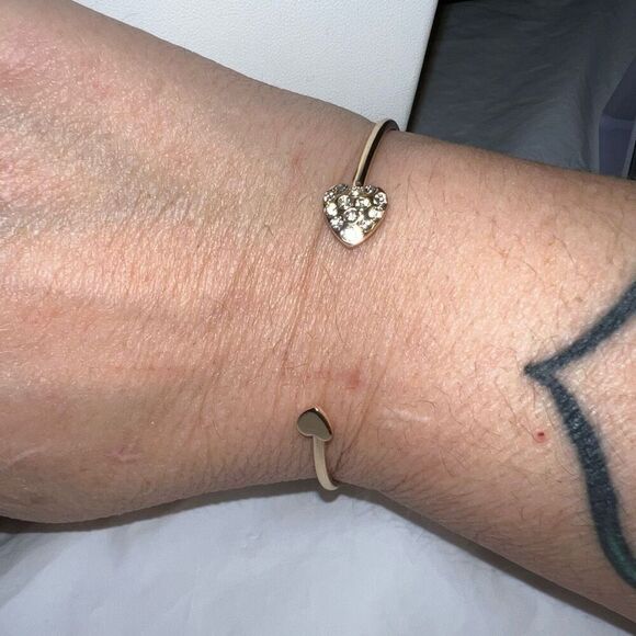 Gold Tone and Crystal Heart Dainty‎ Cuff Bracelet - Picture 3 of 6